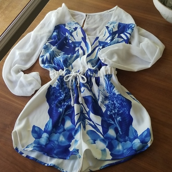 Fun & Sexy Summer One Piece - Picture 3 of 4